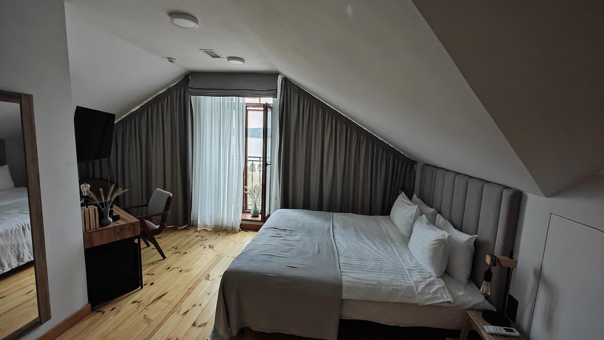 Bobritsa Dacha Hotel Buitenkant foto