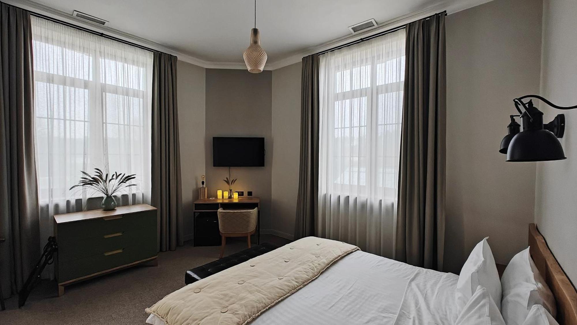 Bobritsa Dacha Hotel Buitenkant foto